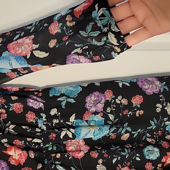 Express Romper - Picture 4 of 4